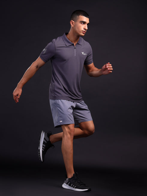 Men Solid Slim Fit Polo T-shirt with MATPIQ