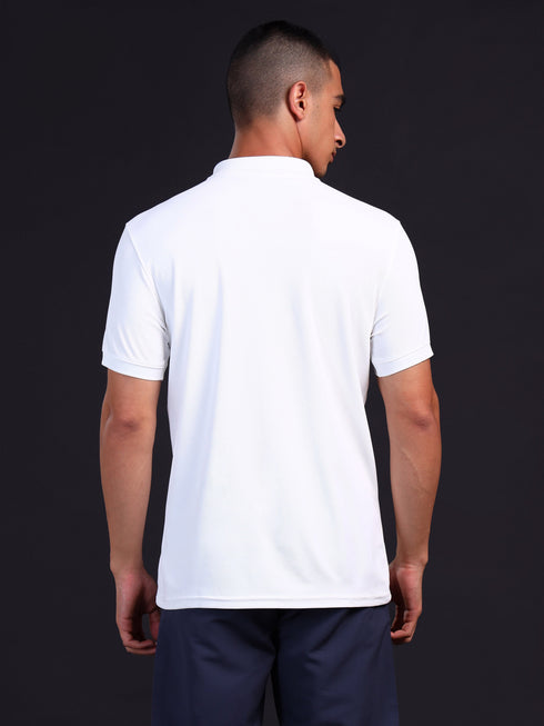 Men Solid Slim Fit Polo T-shirt with MATPIQ