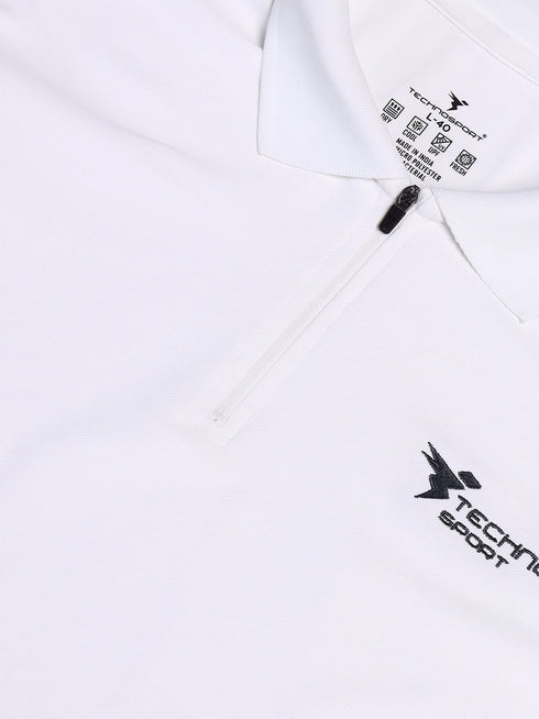 Men Solid Slim Fit Polo T-shirt with MATPIQ