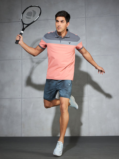 Men Colorblock Slim Fit Polo T-shirt with MATPIQ