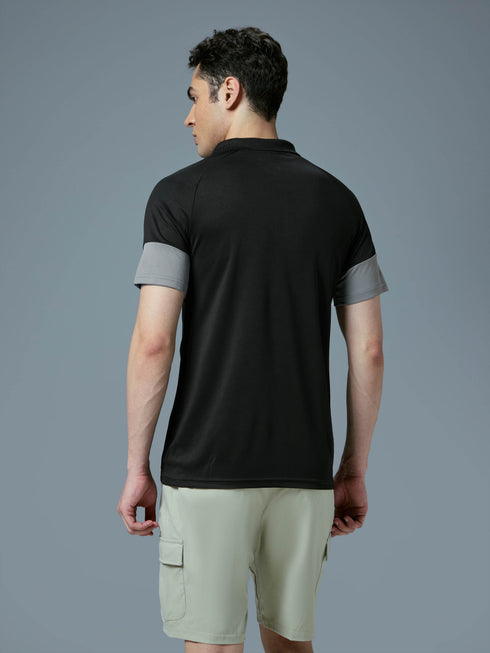 Men Colorblock Slim Fit Polo T-shirt with TECHNO COOL+