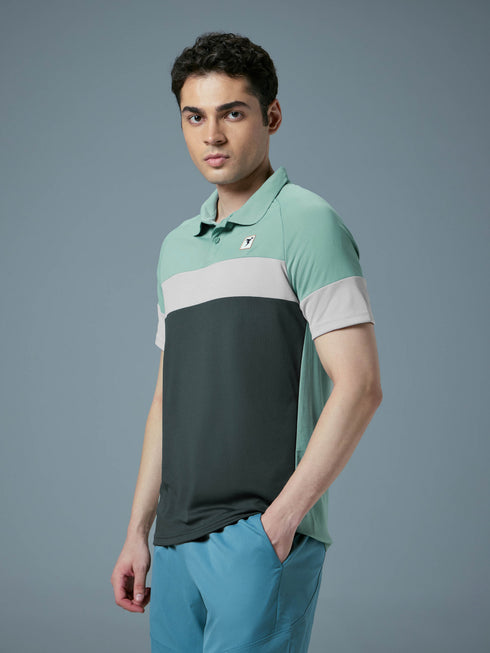 Men Colorblock Slim Fit Polo T-shirt with TECHNO COOL+