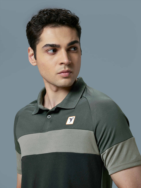 Men Colorblock Slim Fit Polo T-shirt with TECHNO COOL+