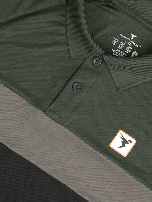 Men Colorblock Slim Fit Polo T-shirt with TECHNO COOL+
