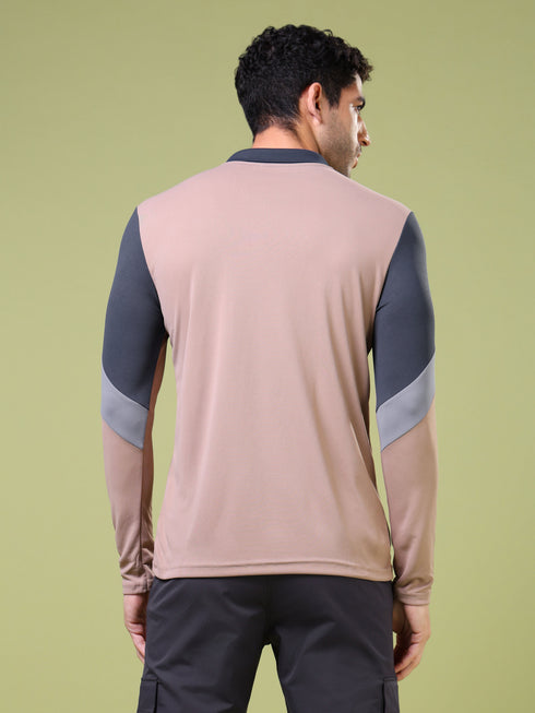 Men Solid Slim Fit Polo T-shirt with TECHNOCOOL+