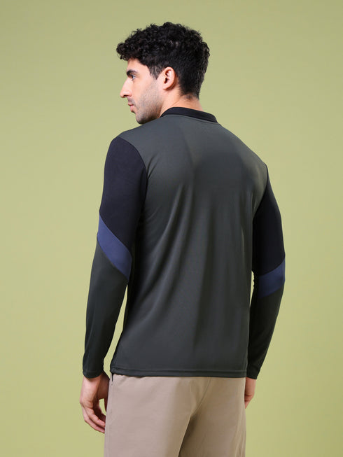 Men Solid Slim Fit Polo T-shirt with TECHNOCOOL+