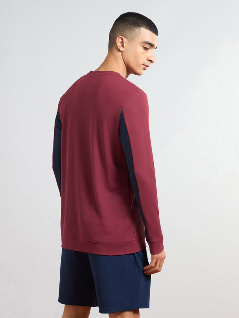 Men Colorblock Slim Fit T-shirt with MATPIQ