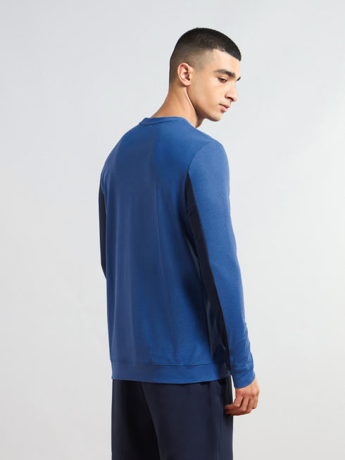 Men Colorblock Slim Fit T-shirt with MATPIQ