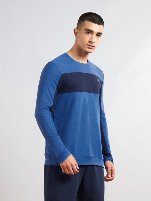Men Colorblock Slim Fit T-shirt with MATPIQ