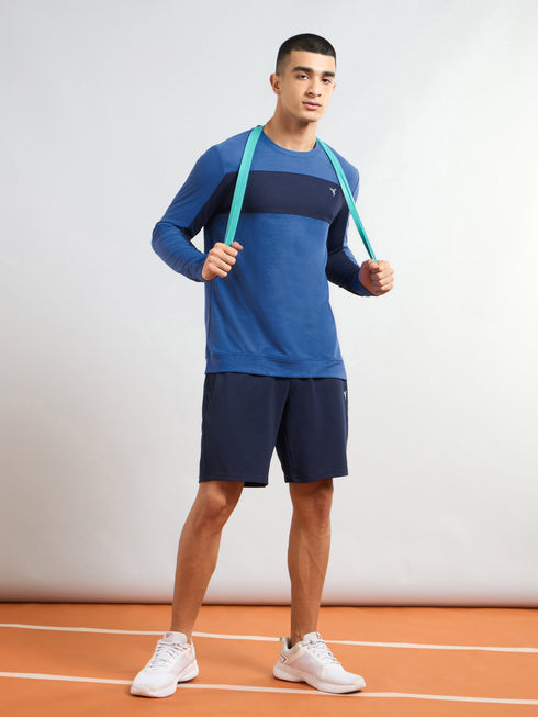 Men Colorblock Slim Fit T-shirt with MATPIQ