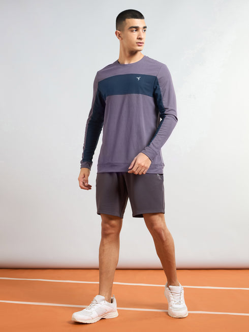 Men Colorblock Slim Fit T-shirt with MATPIQ