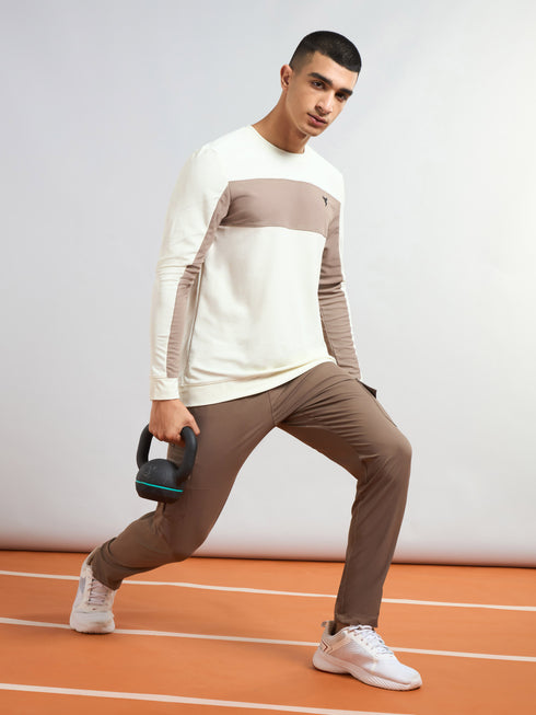 Men Colorblock Slim Fit T-shirt with MATPIQ