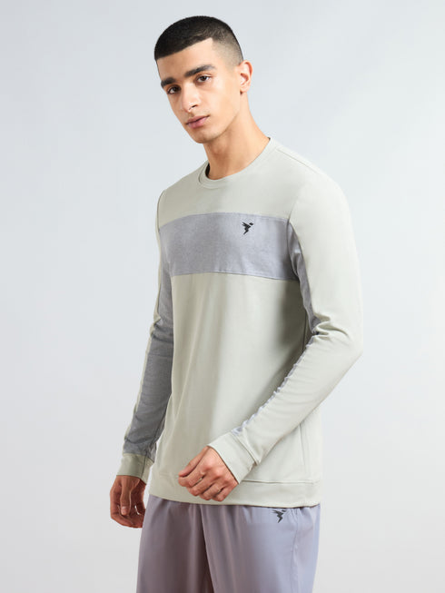 Men Colorblock Slim Fit T-shirt with MATPIQ