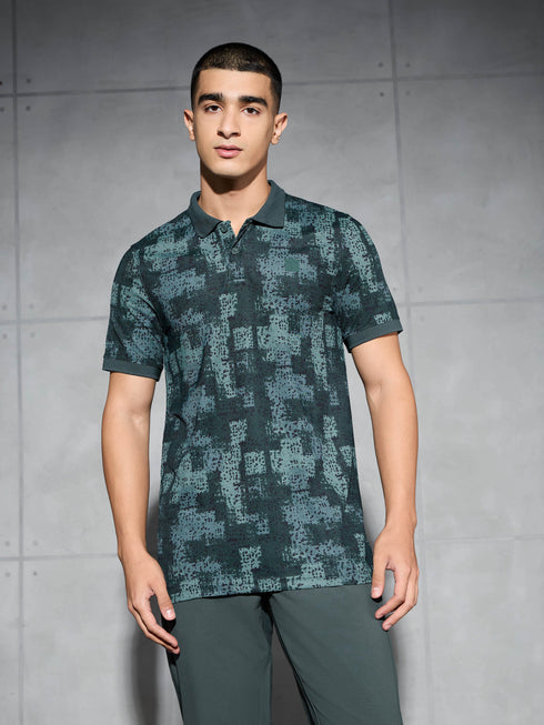 Men Printed Slim Fit Polo T-shirt with MATPIQ