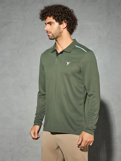 Men Solid Slim Fit Polo T-shirt with TECHNOCOOL+