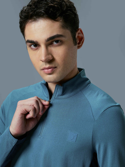 Men Colorblock Slim Fit Mock Neck Sports T-shirt with COTFLEX