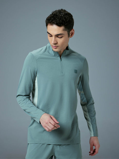 Men Colorblock Slim Fit Mock Neck Sports T-shirt with COTFLEX