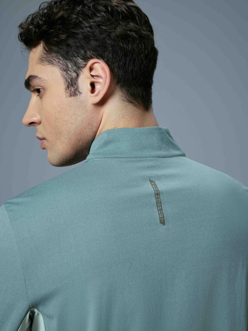 Men Colorblock Slim Fit Mock Neck Sports T-shirt with COTFLEX