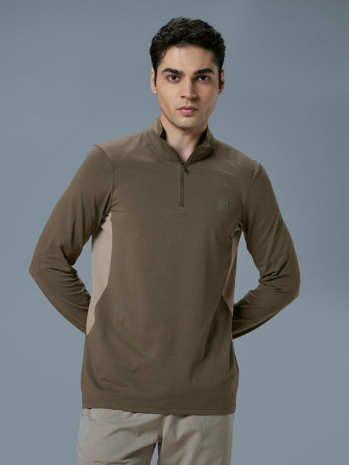 Men Colorblock Slim Fit Mock Neck Sports T-shirt with COTFLEX