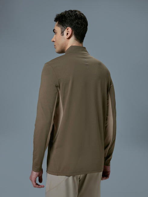 Men Colorblock Slim Fit Mock Neck Sports T-shirt with COTFLEX