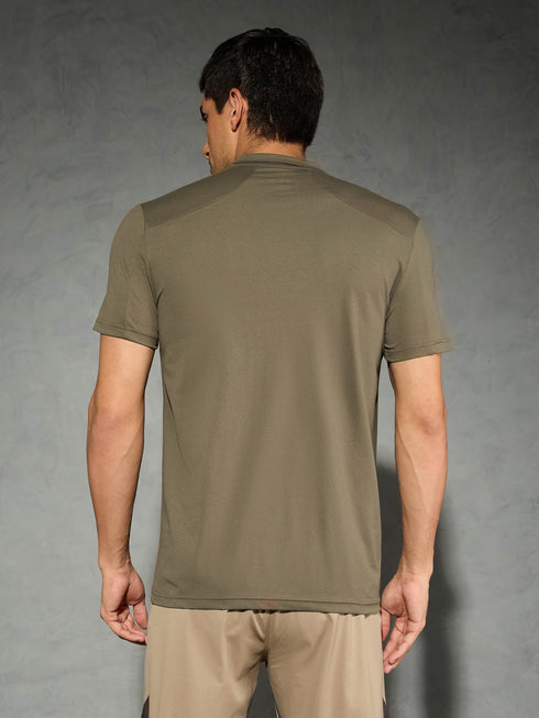 Men Solid Slim Fit Mock Neck T-shirt with COTFLEX