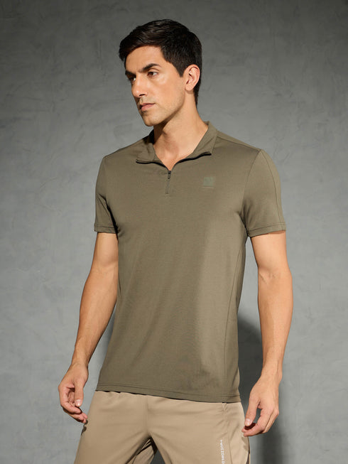 Men Solid Slim Fit Mock Neck T-shirt with COTFLEX