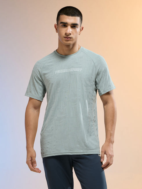 Men Jacquard Slim Fit Round Neck Sports T-shirt with MATPIQ