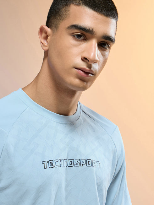 Men Jacquard Slim Fit Round Neck Sports T-shirt with MATPIQ