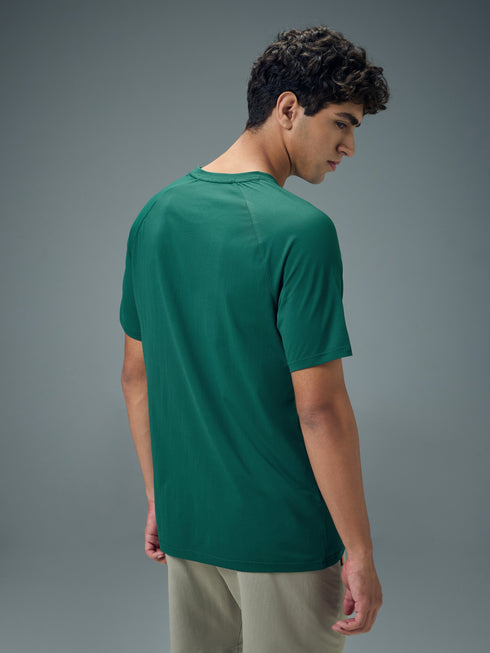 Men Typography Printed Slim Fit Round Neck Sports T-shirt with COTFLEX