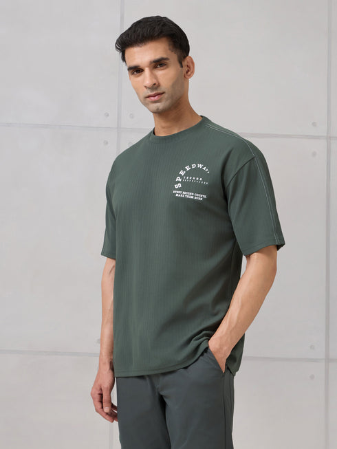Men Round Neck Self Design Active Out Regular Fit T-Shirt with ELASTOPLUS