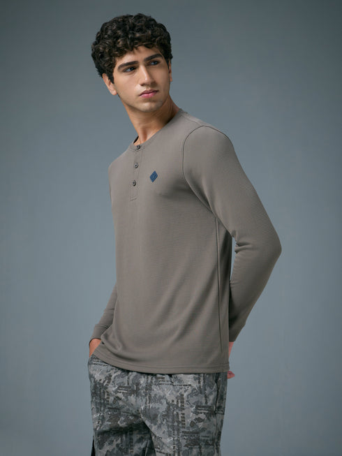 Men Self Design Slim Fit Henley Neck Sports T-Shirt with TECHNOCOOL+