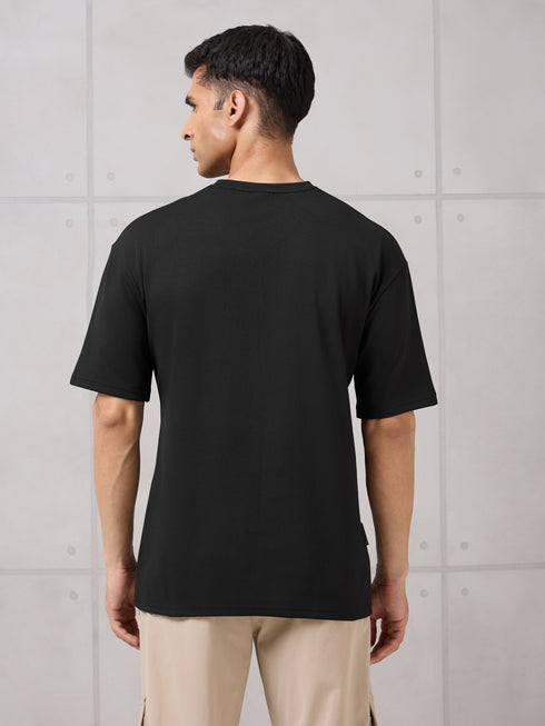 Men Round Neck Typography Printed Active Out Slim Fit T-Shirt with ELASTOPLUS