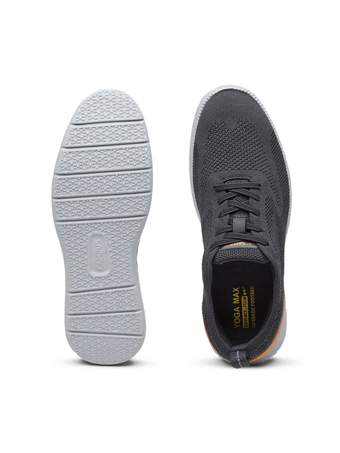 PLUNGE Grey Men's Walking Shoes