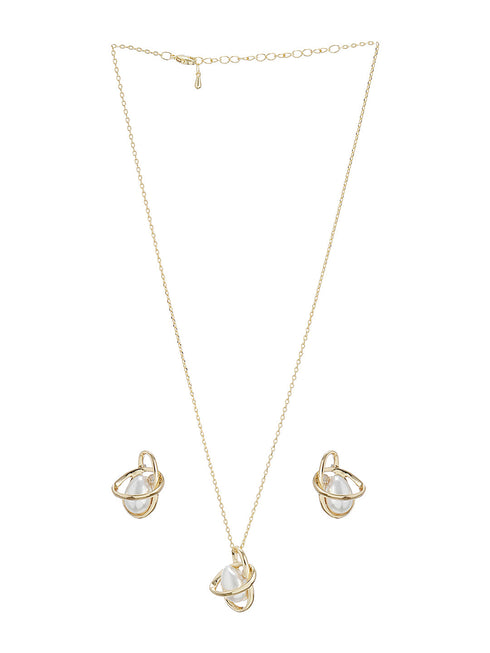 Elegant Pearl Pendant with Modern Gold-Tone Design