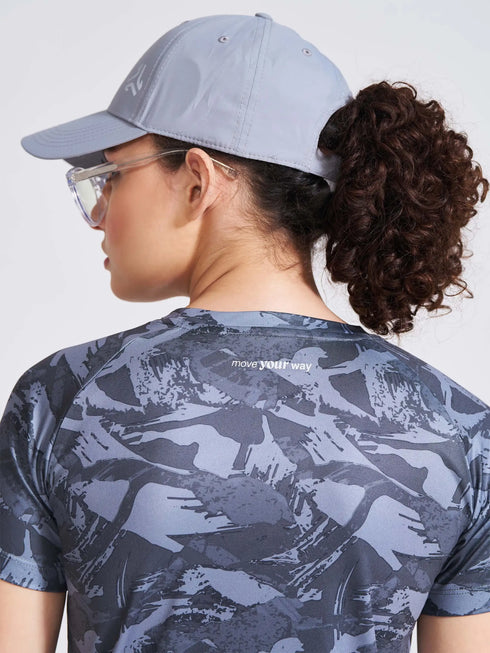 Women's Black Printed Round Neck T-Shirt