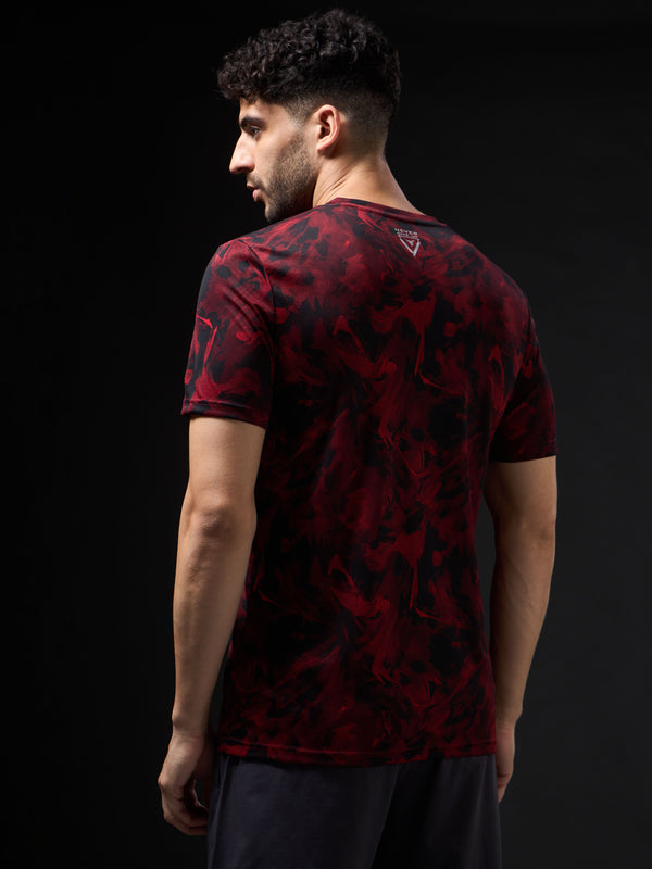 Men Abstract Print Slim Fit Crew Neck T-shirt with TECHNO COOL+
