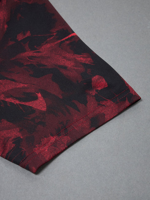 Men Abstract Print Slim Fit Crew Neck T-shirt with TECHNO COOL+