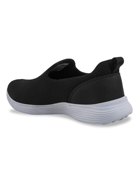 SHUTTLE Black Men's Walking Shoes