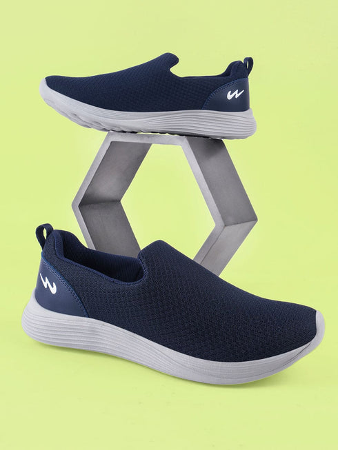 SHUTTLE Navy Men's Walking Shoes