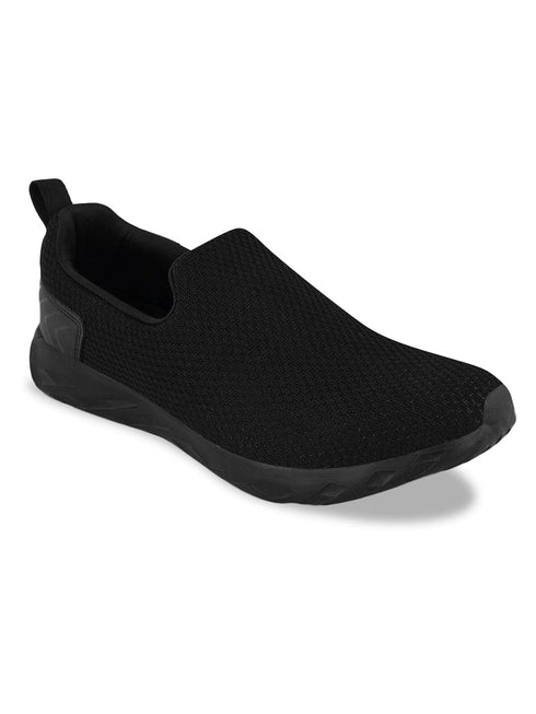 SKITTLE Black Men's Sports Shoes