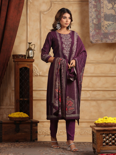 Printed Beads and Stones Straight Kurta with Trousers & Dupatta