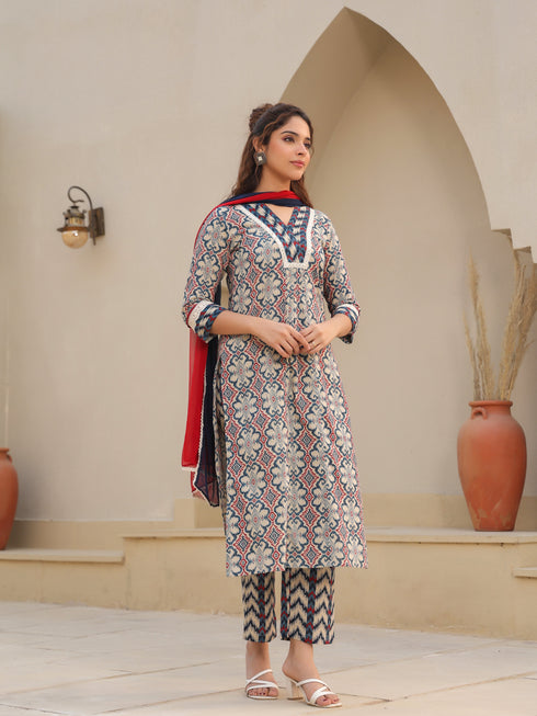 Women Printed Regular Pure Cotton Kurta with Trousers & With Dupatta