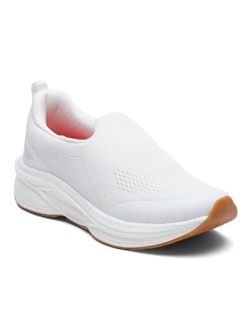STAKU White Men's Walking Shoes
