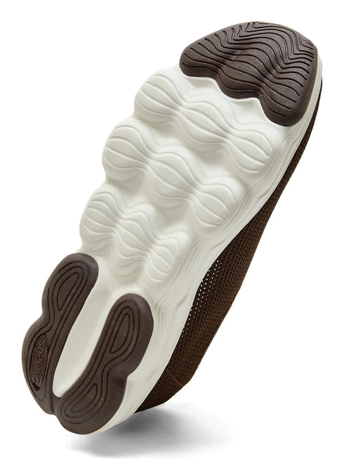STRIVE Brown Men's Walking Shoes