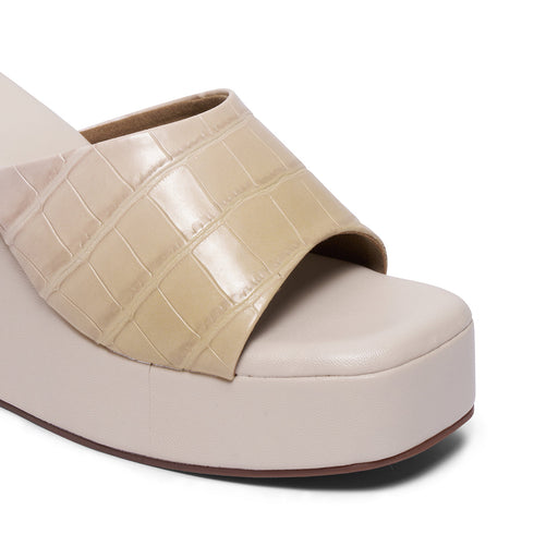 Suzana Casual Wedges