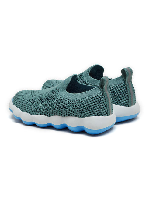 TOON KIDS Green Kids Walking Shoes