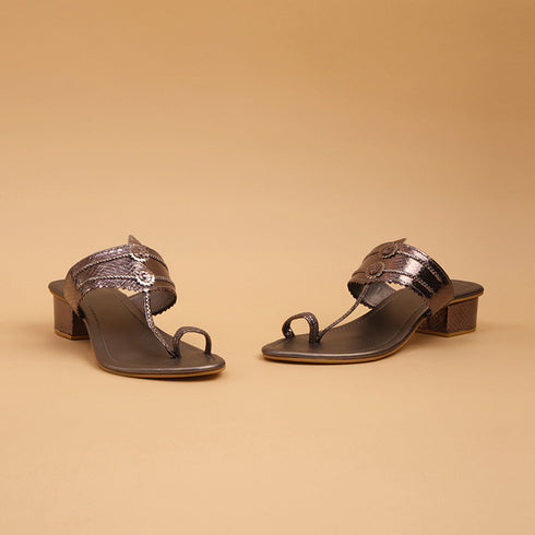 Toran Kolhapuri Heels