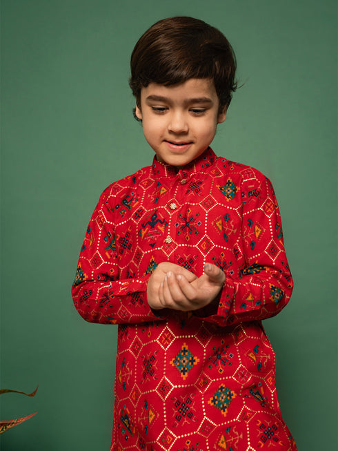 Boy's' Red Kurta And Patiala Set