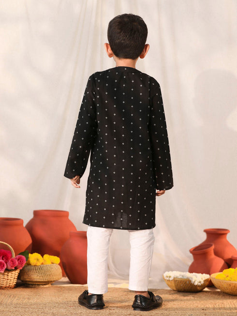 Boy's' Black Kurta Pyjama Set