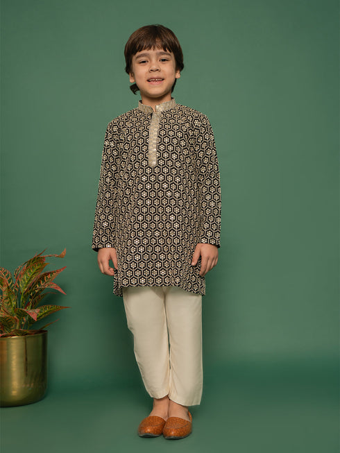 Boy's' Black Kurta And Pyjama Set